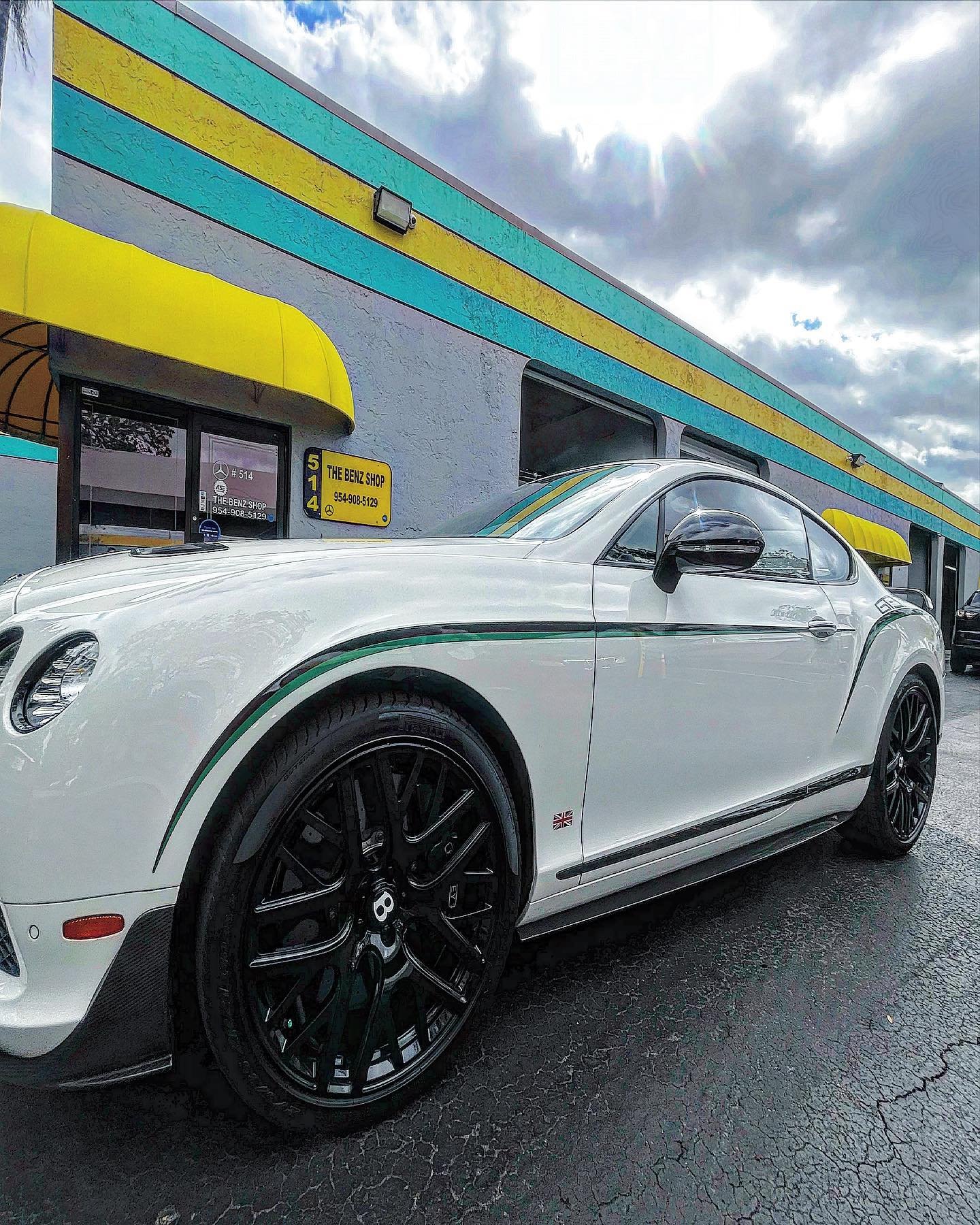 Bentley GT3-R 2